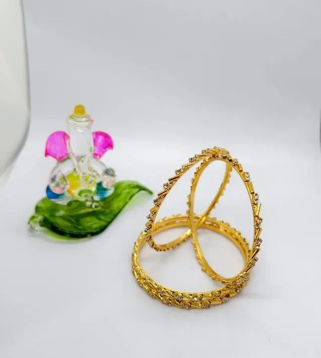 Micro plate AD stone Bangles