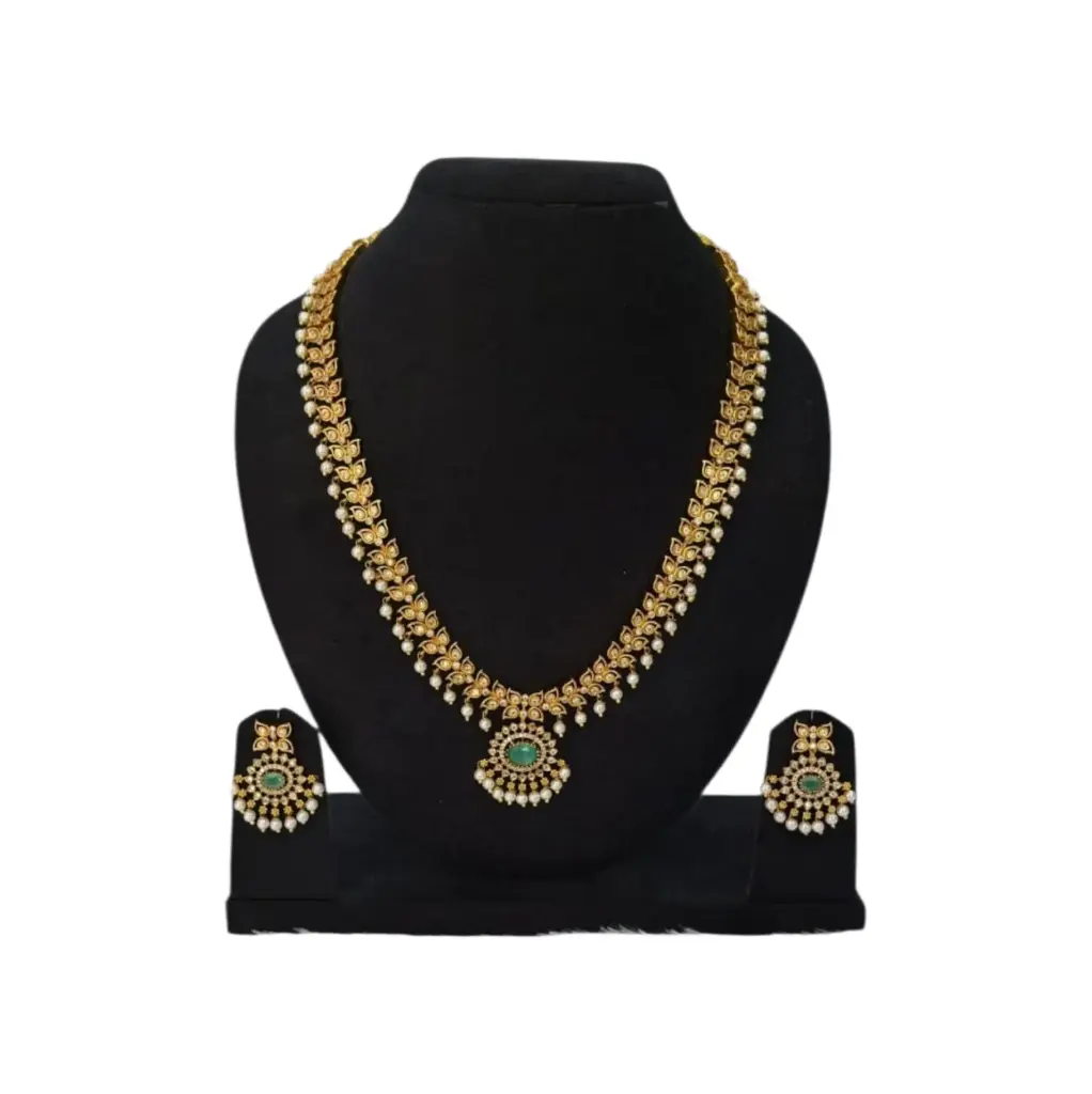 PEARL ANTIQUE FINISHED HARAM