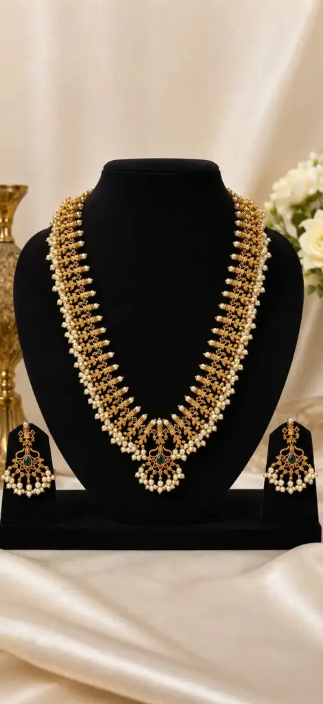 ANTIQUE FINISHEND PEARL HARAM 